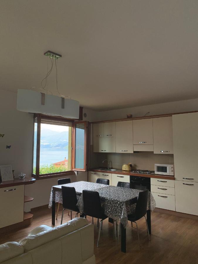 B&B Sosta Sul Lago Lezzeno Luaran gambar